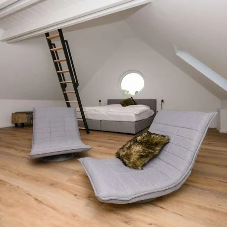 Pur 6 Semesterbostad